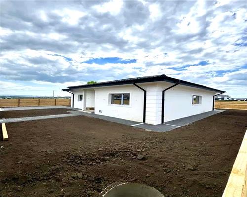 Casa P 34 cam. 2 bai, rate, pe 5 ani, 420 teren, Vorovesti Miroslava