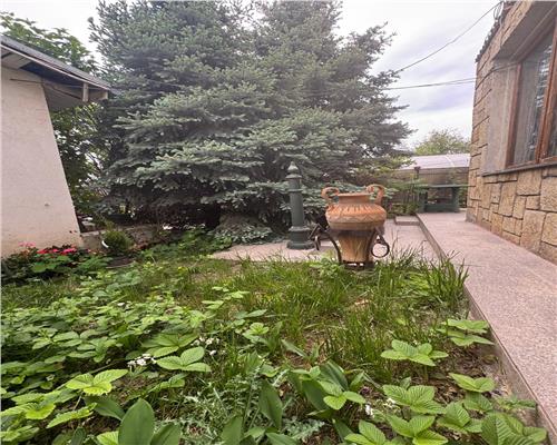 Casa tip duplex de vanzare in zona Pacurari
