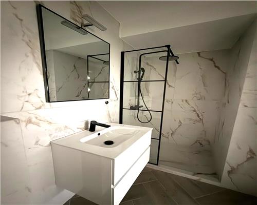 Proprietar Apart. 3 cam. 2 bai, D, 80 mp,  Aleea Sadoveanu Copou Iasi