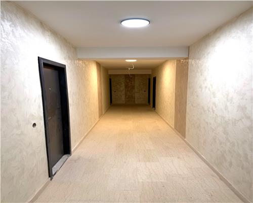 Proprietar Apart. 3 cam. 2 bai, D, 80 mp,  Aleea Sadoveanu Copou Iasi