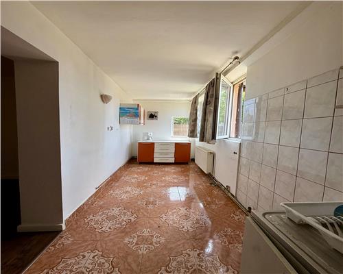 Apartament 2 camere de vanzare Podul de Fier
