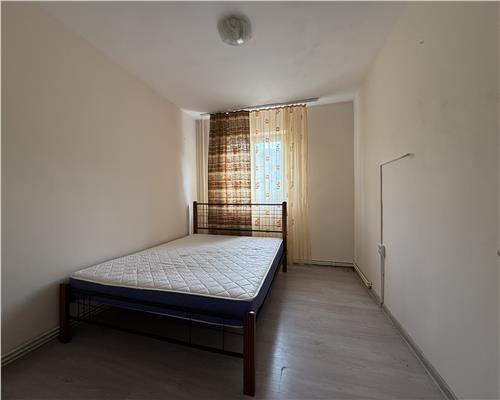 Inchiriez apartament 2 camere, decomandat, Zimbru