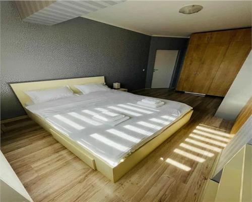 Apartament 2 cam, open space, de vanzare in zona Tatarasi  Sf Maria
