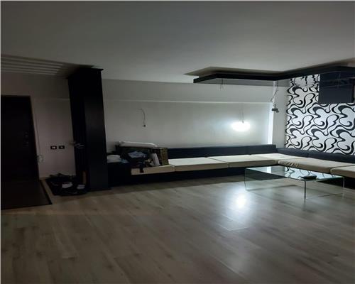 Excusivitate! Apartament 2 camere Hala Centrala