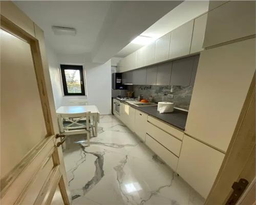 Apartament 2 cam, decomandat, de vanzare in zona Copou  Parcul Expozitie