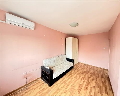 Apartament cu 2 camere, de vanzare in Iasi zona Nicolina