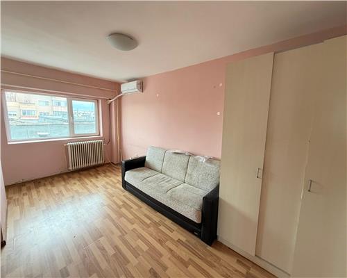 Apartament cu 2 camere, de vanzare in Iasi zona Nicolina