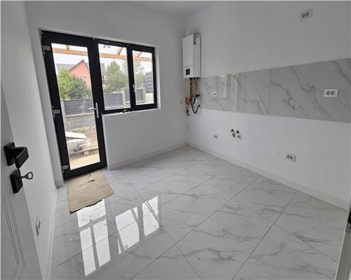 Casa tip duplex de vanzare in zona Bucium  Visan