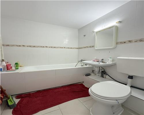 Apartament 3 camere de vanzare Pacurari