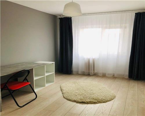 Apartament 3 camere de vanzare Pacurari