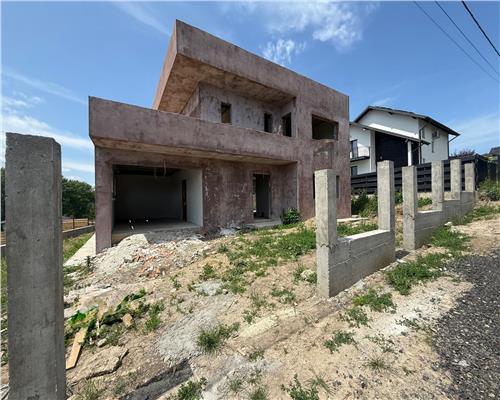 Vila , P+E, Garaj, vedere lac Ezareni,  450 teren Valea Adanca Valea Adanca