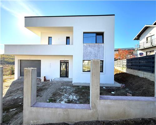 Vila , P+E, Garaj, vedere lac Ezareni,  450 teren Valea Adanca Valea Adanca