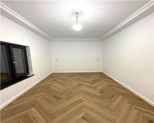 Casa Parter, Foisor, Garaj, 4 cam, 2 bai, 500 teren  Valea Adanca Iasi