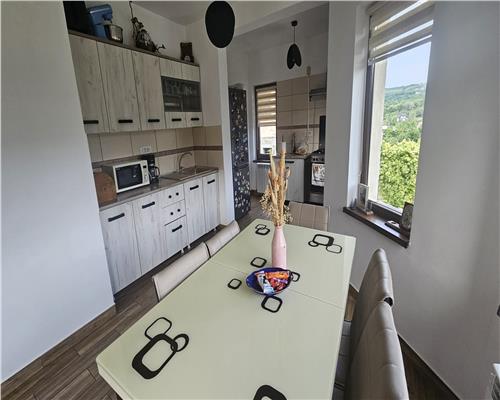 Casă individuală de vanzare in zona  Bucium – zonă liniștită, vedere superbă