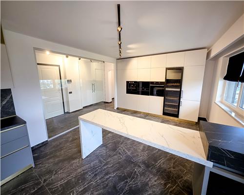Penthouse Ready to  Move! 5 camere 390MP!