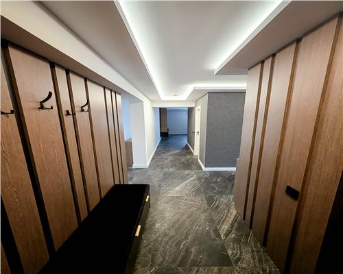 Penthouse Ready to  Move! 5 camere 390MP!