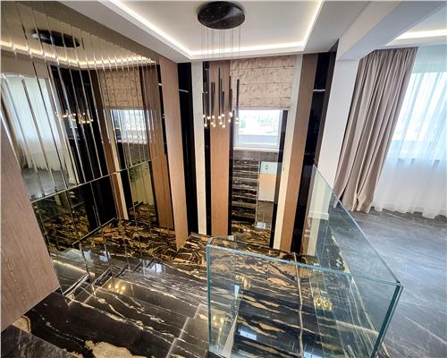 Penthouse Ready to  Move! 5 camere 390MP!