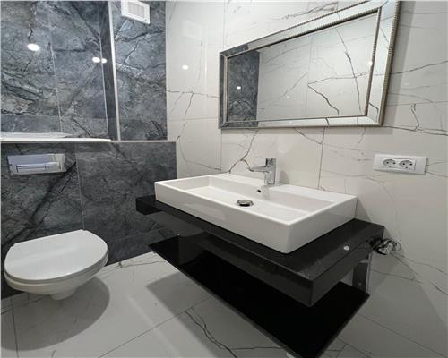VÂNZARE APARTAMENT DE LUX  3 CAMERE DECOMANDATE | COMPLET MOBILAT ȘI UTILAT | 93 MP