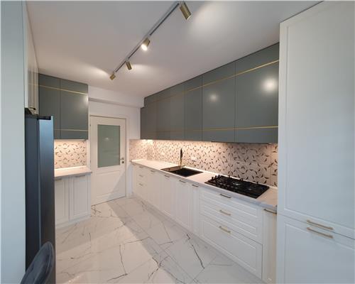 VÂNZARE APARTAMENT DE LUX  3 CAMERE DECOMANDATE | COMPLET MOBILAT ȘI UTILAT | 93 MP