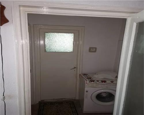 Apartament 2 cam, semi  decomandat, de vanzare in zona Copou  Parc Copou