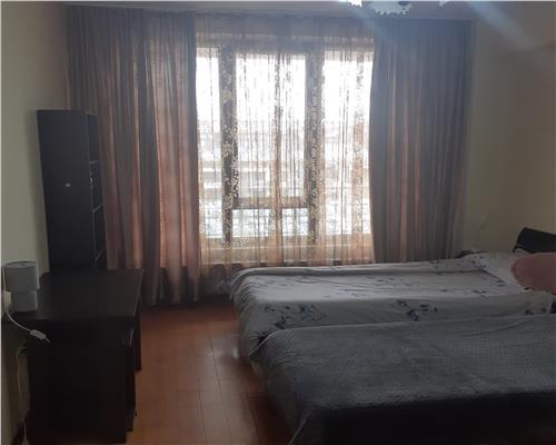 Apartament 2 cam, decomandat, de vanzare in zona Copou  Exclusiv