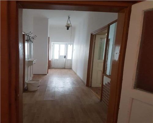 Casa de inchiriat, sup 111mp,, zona Copou