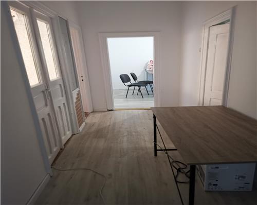 Casa de inchiriat, sup 111mp,, zona Copou