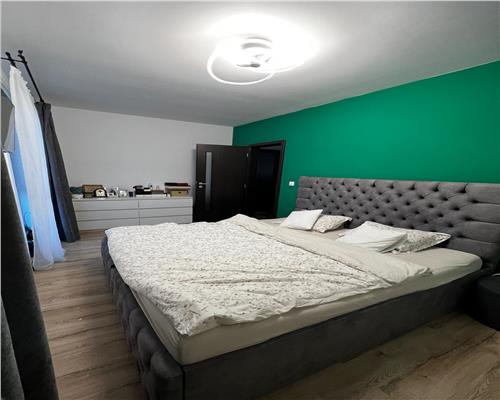 Apartament Bloc Nou, intabulat, zona Nicolina CUG