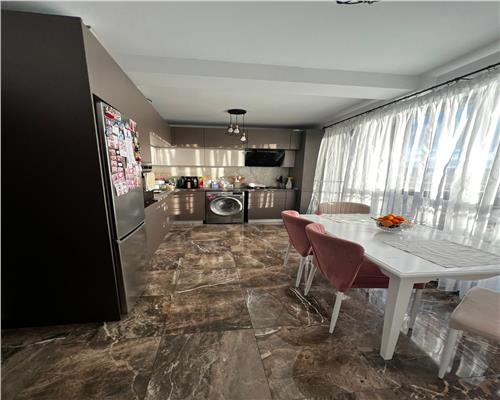 Apartament Bloc Nou, intabulat, zona Nicolina CUG