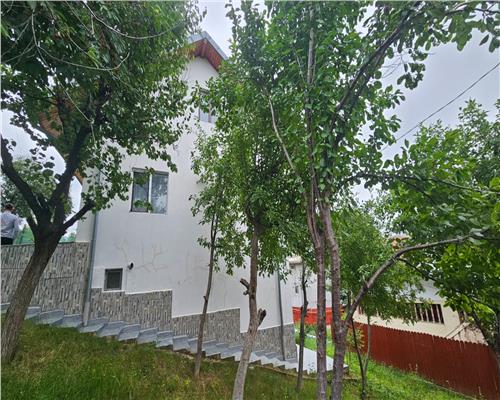 Vila spațioasa in zona Bucium — 650 mp teren