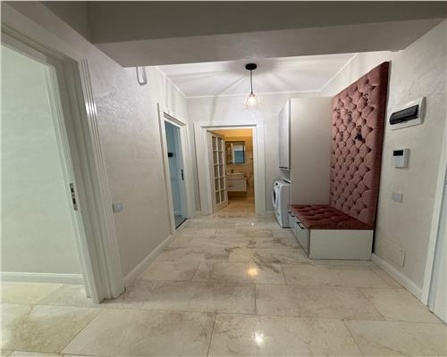 Apartament 2 camere, decomandat, de inchiriat, Copou complex Royal