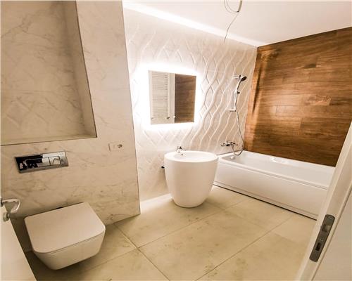 Investitie! Fara Comision! Ultracental  Palas, 2 camere