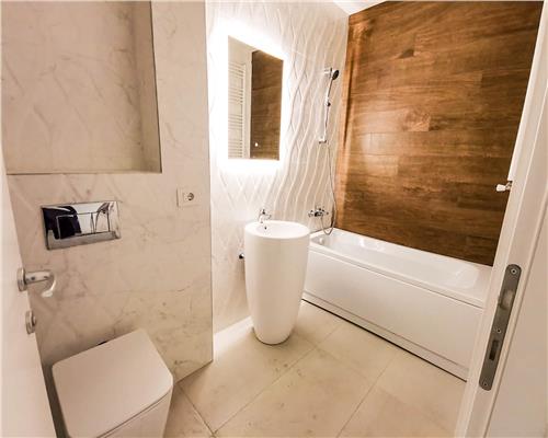 Investitie! Fara Comision! Ultracental  Palas, 2 camere