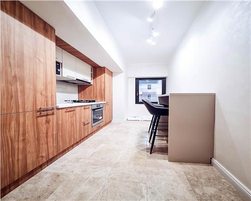 ROYAL TOWN! Apartament cu 2 camere de vanzare  COPOU