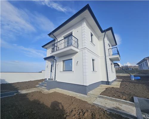 Locuinta moderna cu teren generos in Bucium – Visan