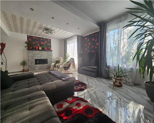 Casa eleganta in Bucium – Lidl, curte frumos amenajata si vegetatie matura