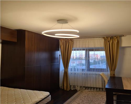 Inchiriez apartament 3 cam, decomandat, zona Podu Ros  Cantemir