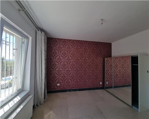 Spațiu comercial spre închiriere în Păcurari,