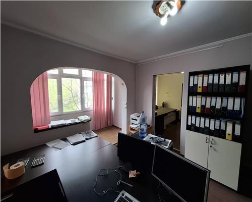 Apartament 2 camere Podu Ros  Primaverii!