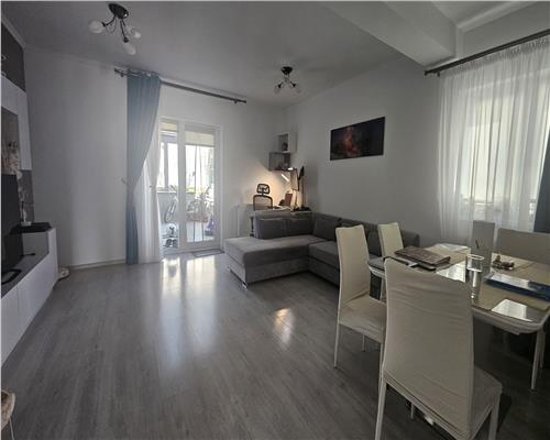 Duplex complet utilat, aproape de strada principala in Visan