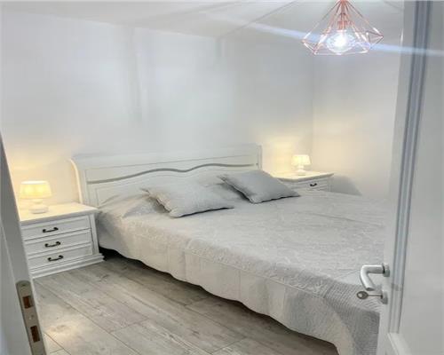 Apartament premium cu 4 camere în Hlincea