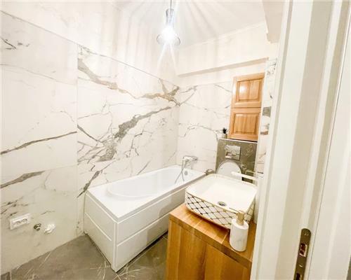 Apartament premium cu 4 camere în Hlincea
