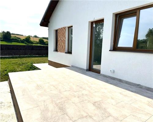 Casa intabulata, 3 cam, 490 teren, Lunca Cetatuii Ciurea