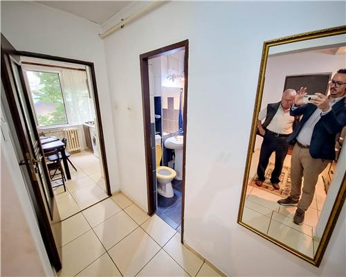 Apartament 2 cam Decomandat , Tatarasi