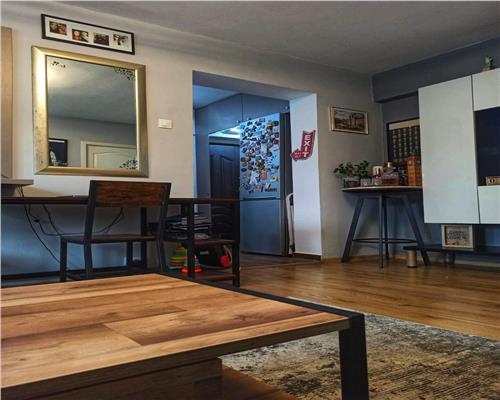 Apartament 3 camere de vanzare Gara