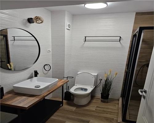 Apartament 2 cam, decomandat, de vanzare in zona Copou  Aleea Sadoveanu