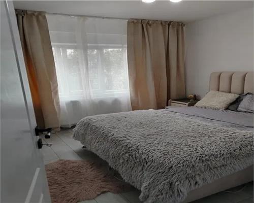 Apartament 3 camere Mircea cel batran