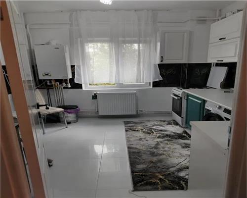 Apartament 3 camere Mircea cel batran
