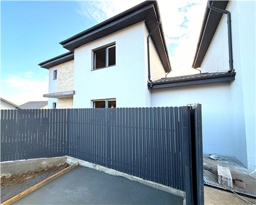 Duplex 4 cam, 350 teren Horpaz, 500 m  de statie