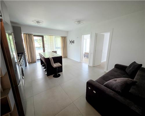 Apartament 3 camere de inchiriat, Mercury Mary Central